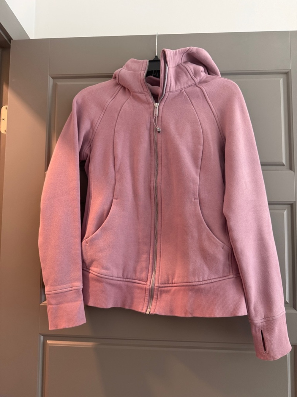 Lululemon full zip scuba jacket in Rose Blush- size 8